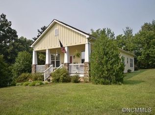 1 Laurelwood Dr, Fletcher, NC 28732