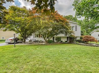 16 Teresa Cir, Rochester, NY 14624