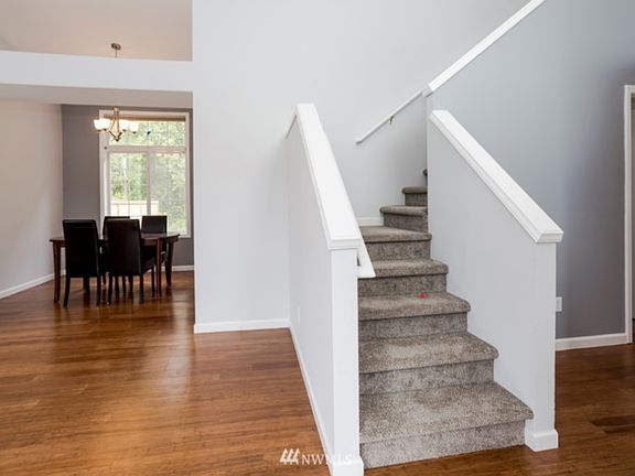 4th image of 2319 210th St SE