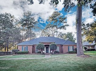 407 Parkway Rd, Brandon, MS 39047