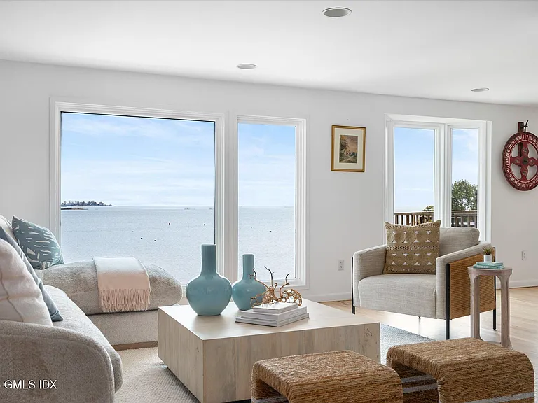 64 Ocean Dr E — Photo 13