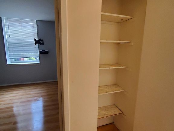 Closet and BR entrance