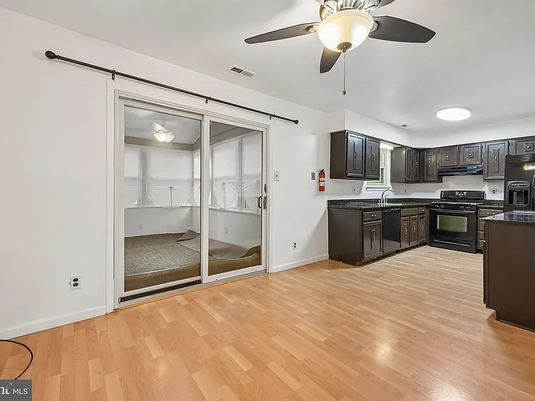 19 Fawnhollow Ct — Photo 13