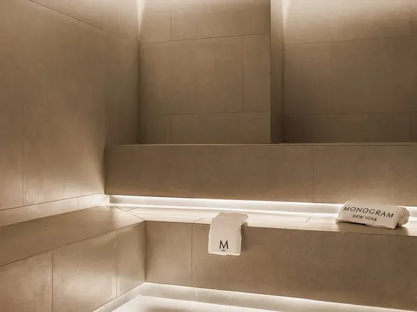 135 East 47th Street image 14 of 15