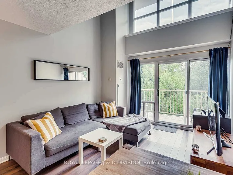 139 Merton St #438 — Photo 14