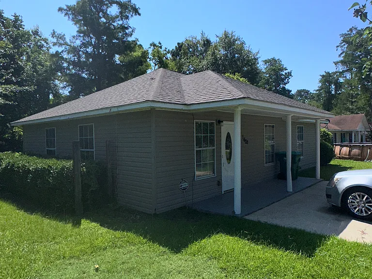 1602 Woodward Ave — Photo 2
