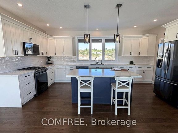 3rd image of 153 Marshall Heights Rd