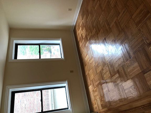 4th image of 3516 31st Ave APT 2B