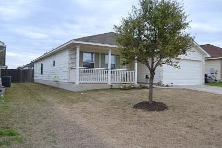 2nd image of 116 Fistral Dr