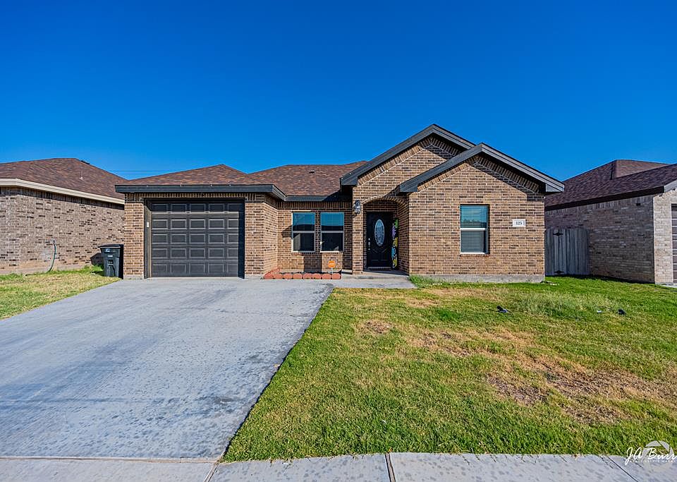 1st image of 125 Blue Dr