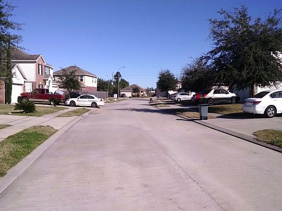 5th image of 7627 Fox Knoll Ln