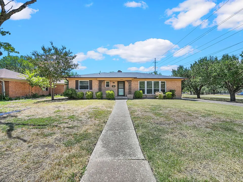 3468 Townsend Dr