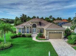 8761 Timber Run Ct, Fort Myers, FL 33908