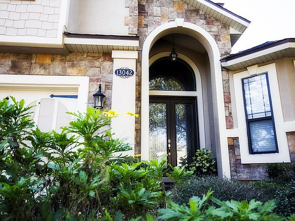 Old World English/Scottish Theme