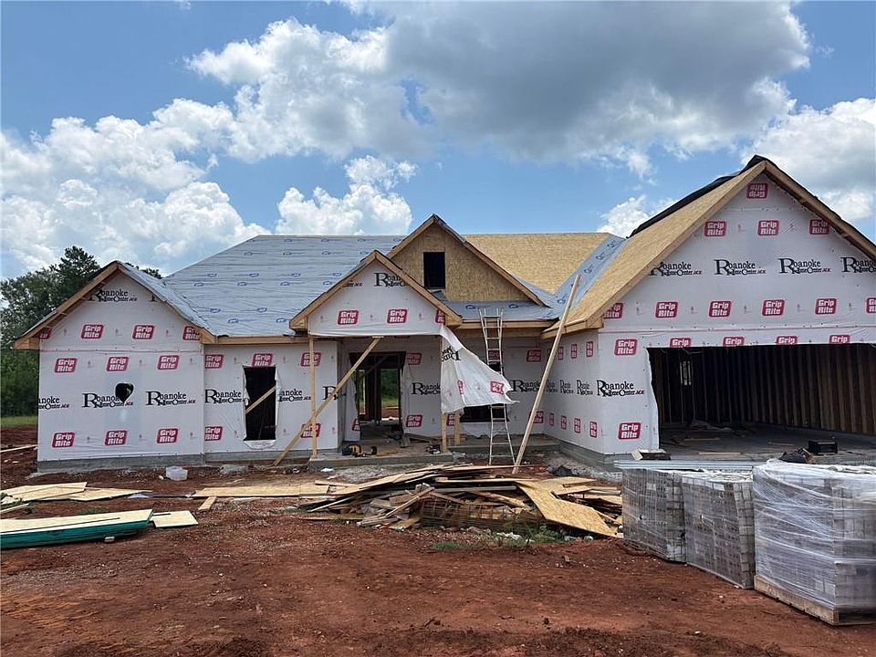1st image of 1112 Clara Dr E
