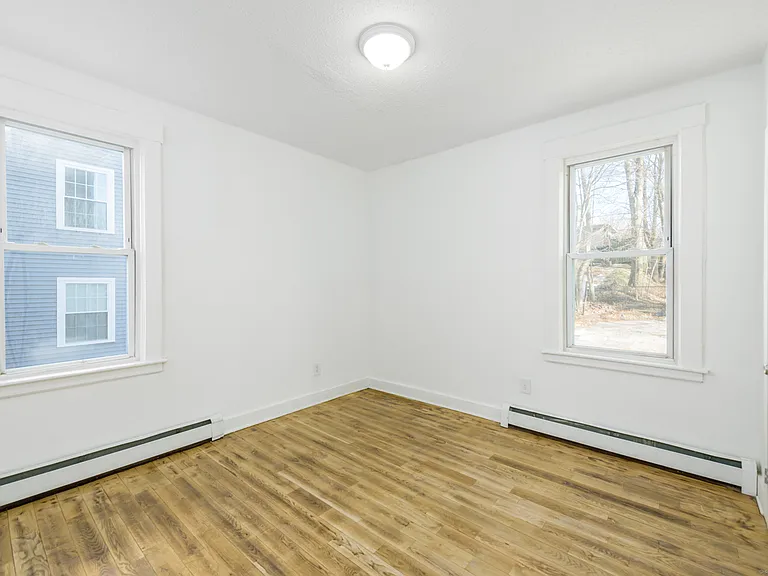 517 Winchester Ave #2 — Photo 7