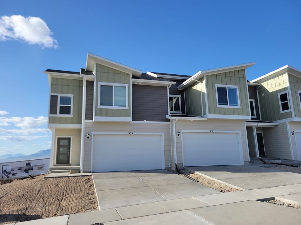 1st image of 909 Lucky Clover Dr