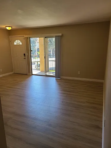 2160 Highpointe Dr #208 Photo 1