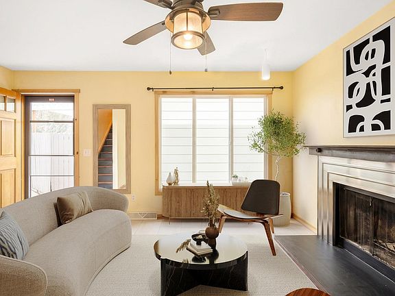 5th image of 3870 Broadway St #11