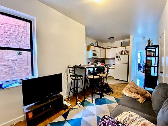 4th image of 206 Saint Nicholas Ave APT 5S