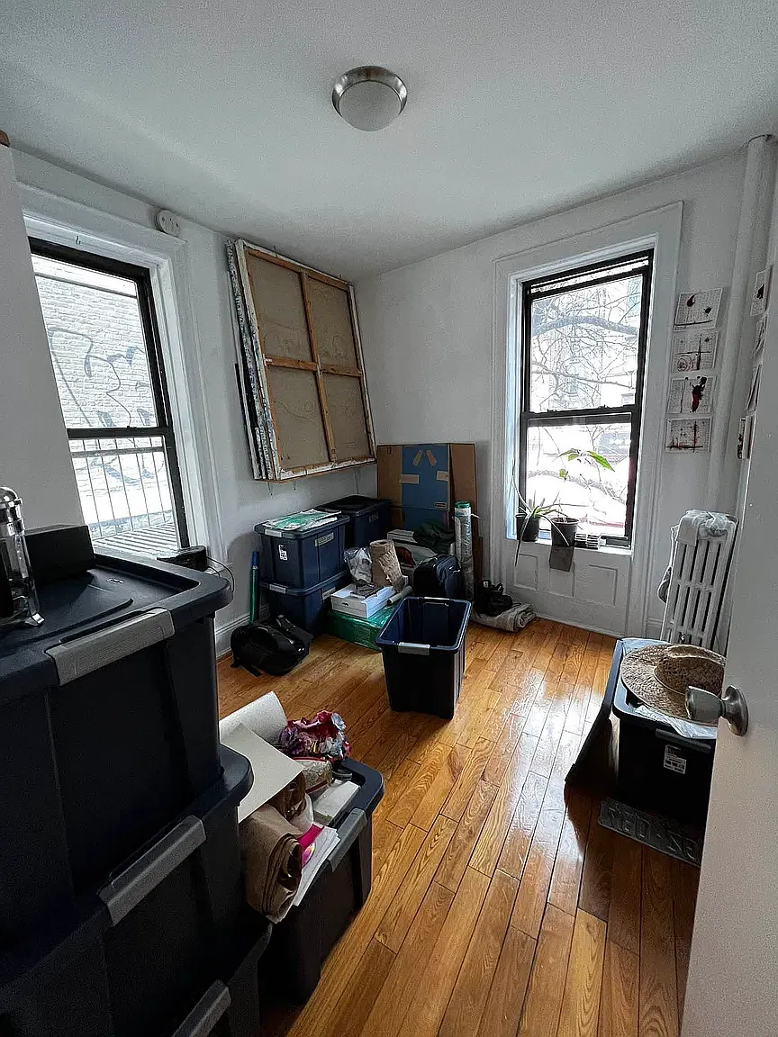 86 Kenmare Street — Photo 2