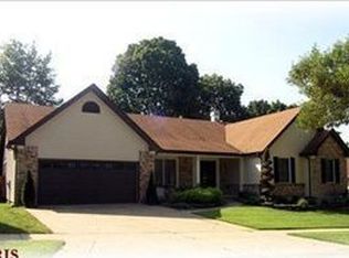 232 Chianti Ct, Florissant, MO 63031