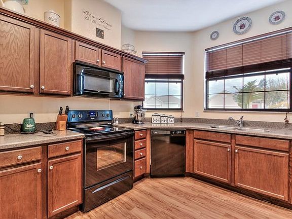 2nd image of 7157 Heatherbrook Dr