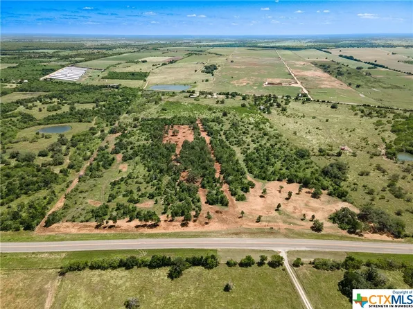 (undisclosed Address), Gonzales, TX 78629