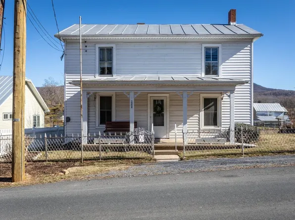 1558 Indian Trail Rd, Keezletown, VA 22832