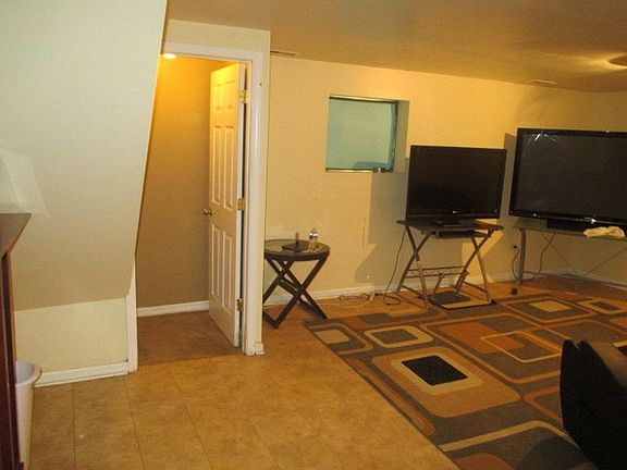 3rd image of 383 Cornell Ave #1
