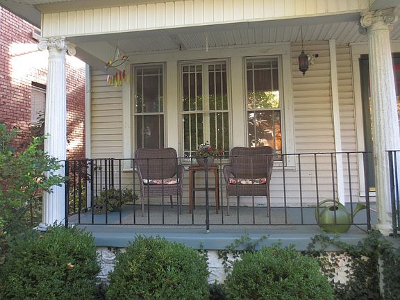 2nd image of 514 Grafton Ave