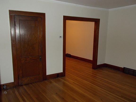 5th image of 1109 S Lafayette Ave #Townhouse