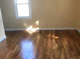 109 Hawthorne Dr, New London, CT 06320