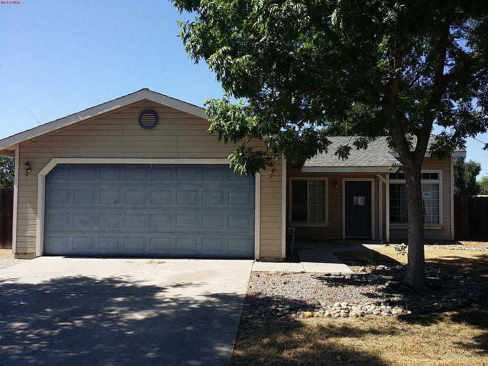 1st image of 880 Tempe Dr