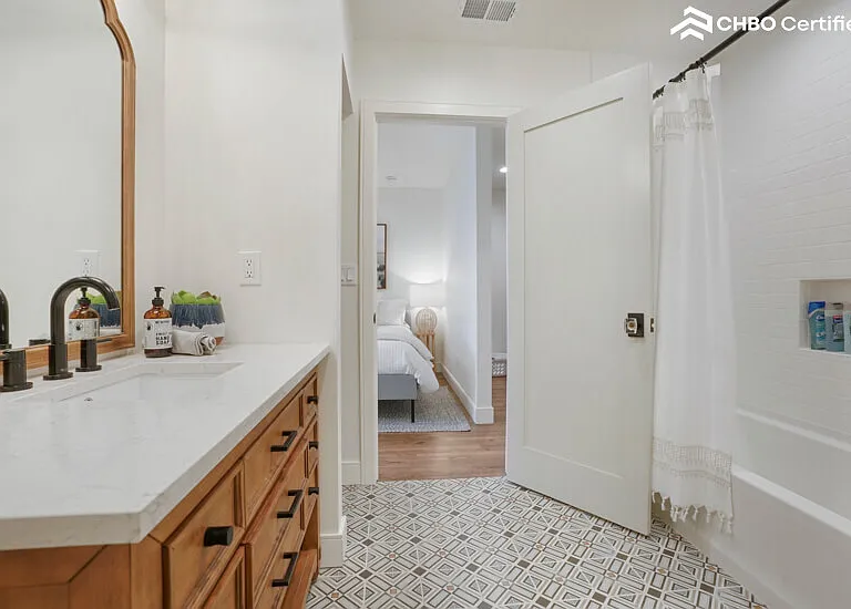 1336 Suncrest Rd — Photo 12