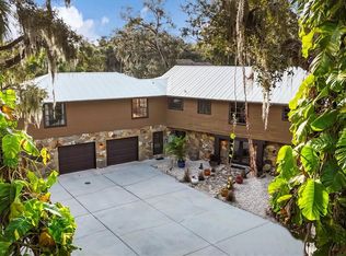 2308 Shadow Oaks Rd, Sarasota, FL 34240