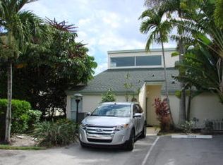 132 Wettaw Ln APT 111, North Palm Beach, FL 33408