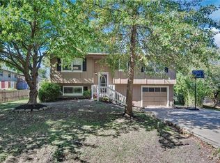 505 N Jackson St, Spring Hill, KS 66083