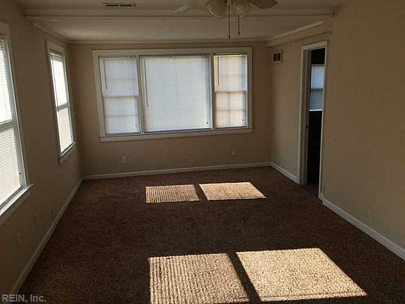 3rd image of 7 Langley Ave
