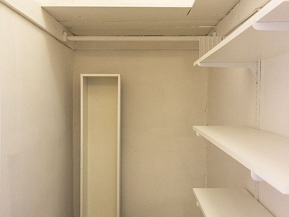 3rd image of 540 Saint Johns Pl APT 3G