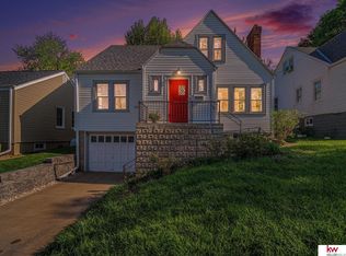 6316 William St, Omaha, NE 68106