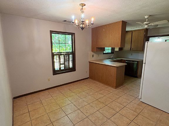 3rd image of 6329 Rolling Hills Dr
