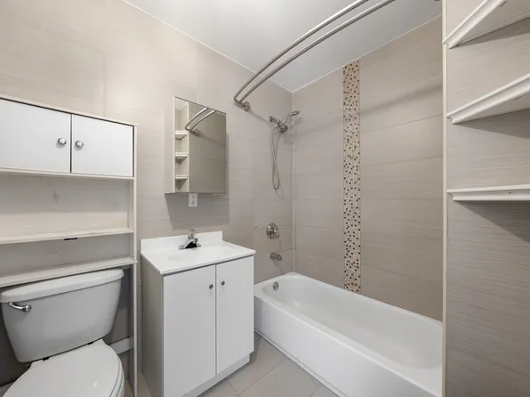 1487 Prospect Place image 4 of 16