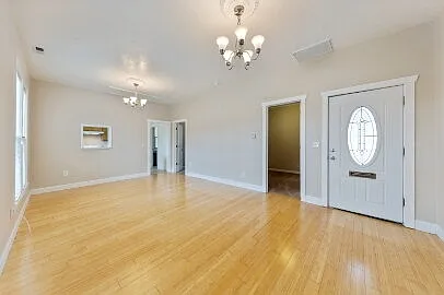 908 SE Shelton St — Photo 12