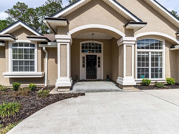 3rd image of 140 Greenfield Dr
