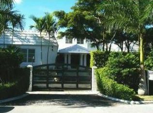 4424 N Bay Rd #(228), Miami Beach, FL 33140