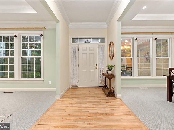 4th image of 4110 Cray Dr