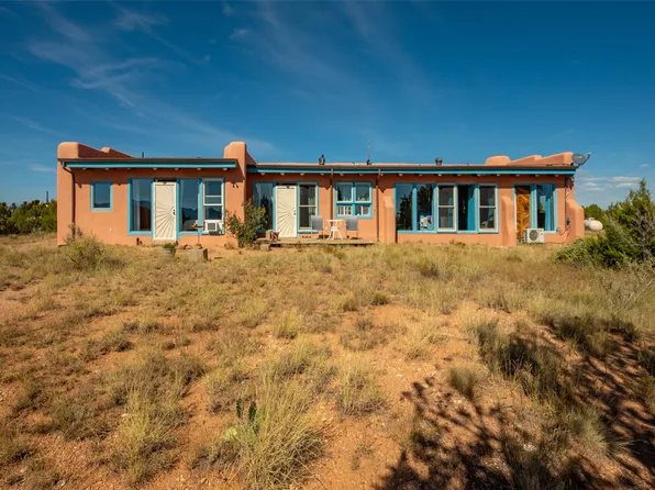 132 Camino Los Abuelos #B, Santa Fe, NM 87508