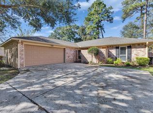 8318 Amurwood Dr, Tomball, TX 77375