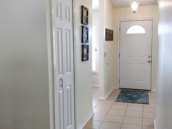 3rd image of 11596 Twin Oaks Dr